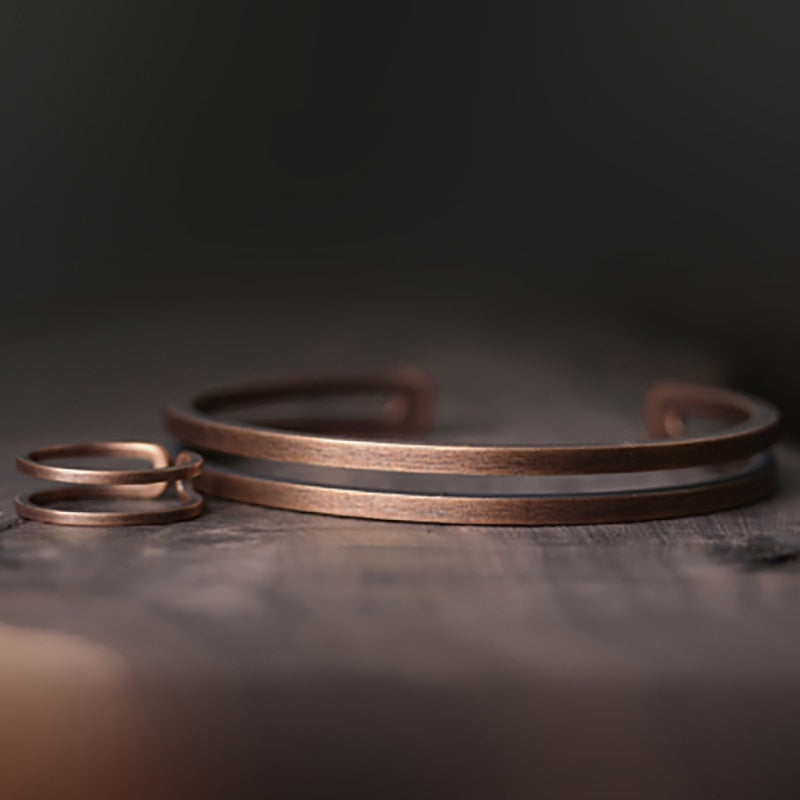 Rustic Viking Luck Cuff: Vintage Copper Bracelet for Men and Women
