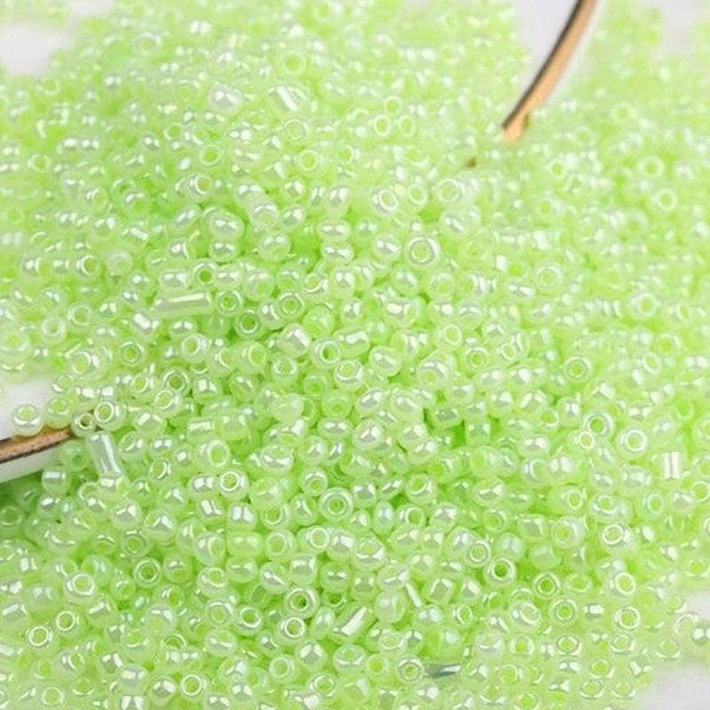Pearl Luster Light green Miyuki Delica seed beads, 2mm 12/0 small glass Austria japanese round beads, 1000pcs