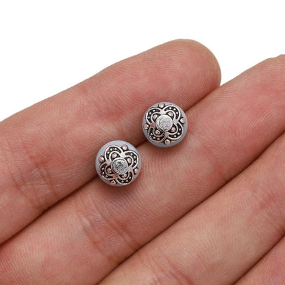 Capuchons de perles de fleurs sculptées tibétaines à 4 pétales de 8 mm, 50 pièces