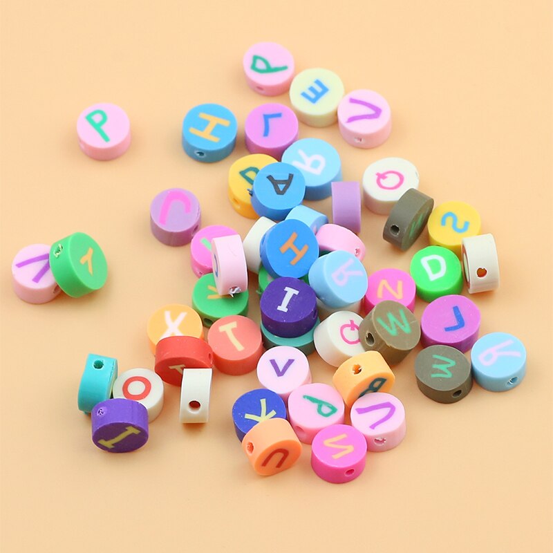 Kit de bricolage de perles en argile polymère avec lettres de 50 pièces