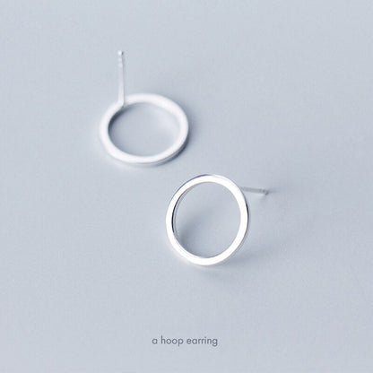 Simple Geometric Round Stud Earring