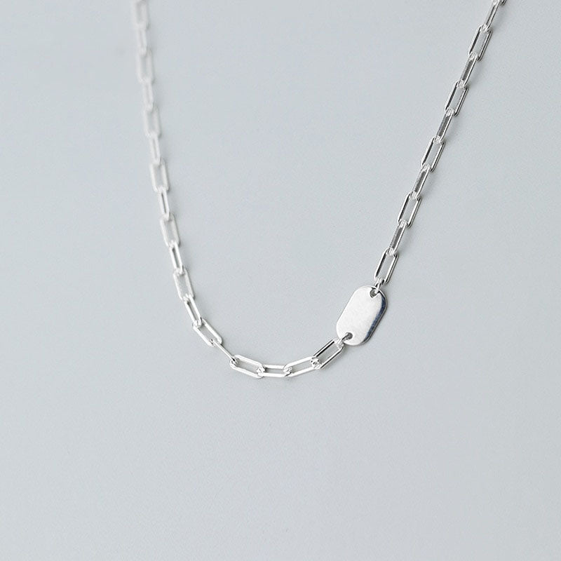 Minimalist Oval Pendant Necklace