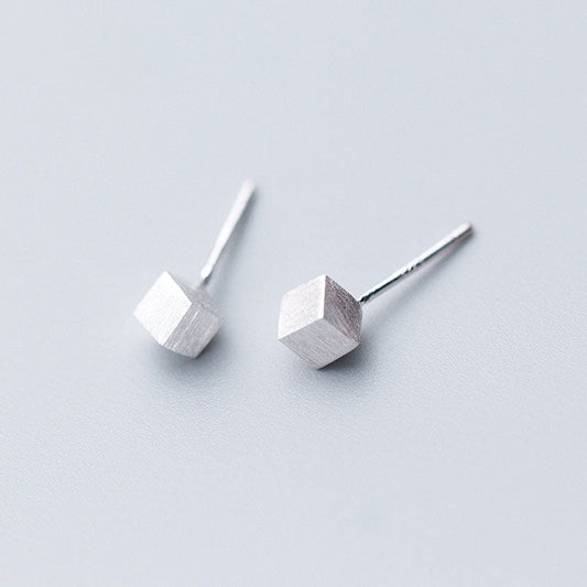 Boucles d'oreilles carrées givrées modèle 3D