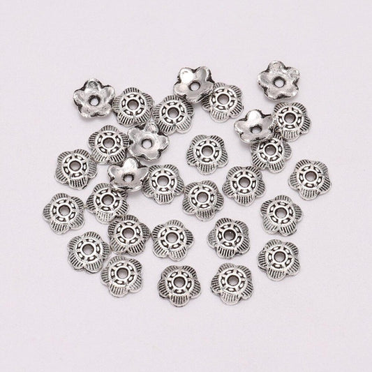 Capuchons de perles de fleurs en relief à 5 pétales de 6 mm, 100 pièces