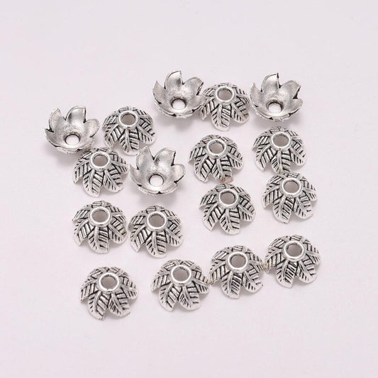 10 mm 6-Blütenblatt-Perlenkappen mit antiken Blättern, 20 Stück