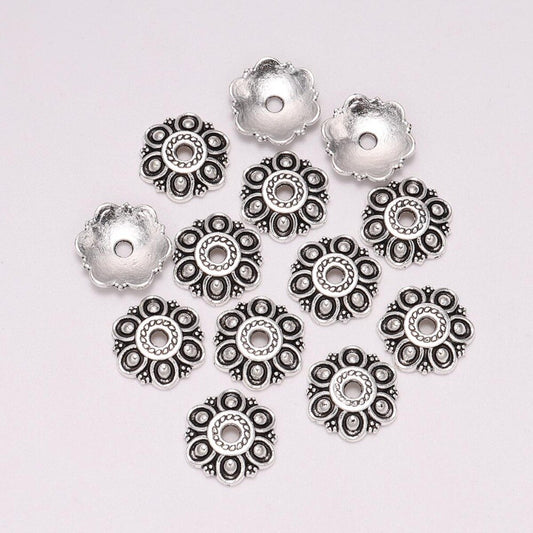 Capuchons de perles de fleurs creuses à 6 pétales de 12 mm, 20 pièces