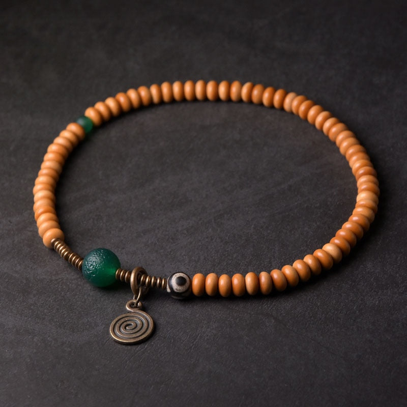 olive-nut-green-onyx-beads-bracelet.jpg