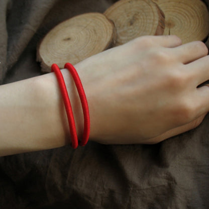 red-string-bracelet.jpg