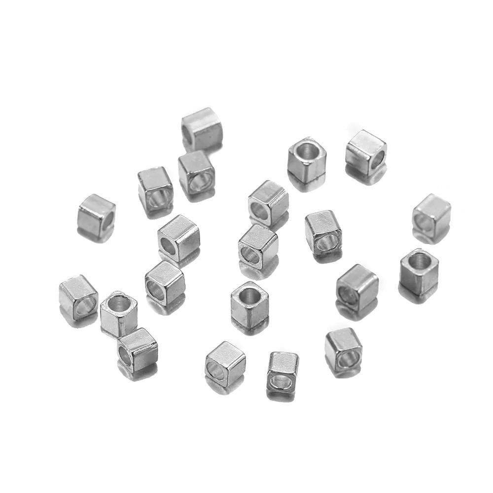 Perles d'espacement cubiques, 100 pièces