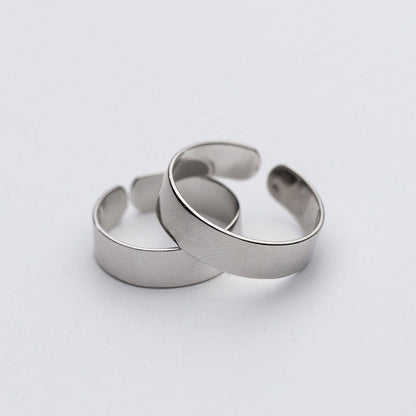 Minimalist Lovers Silver Ring