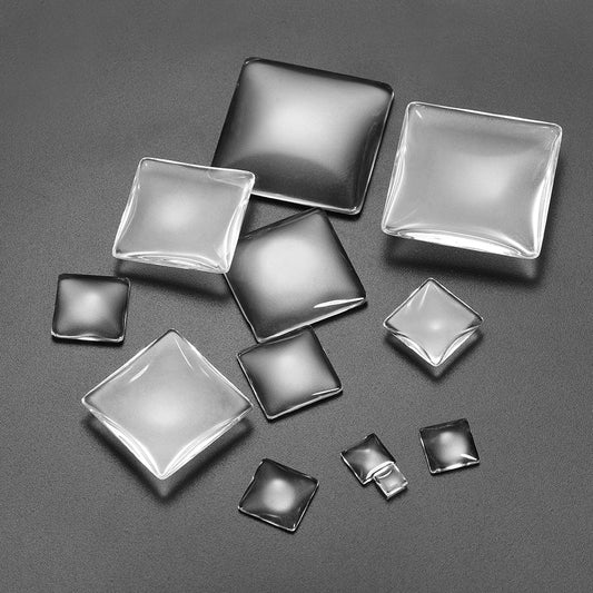 5 à 50 cabochons carrés en verre transparent de 6 à 40 mm.