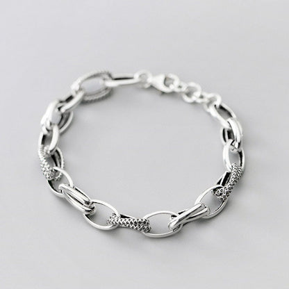 Geometric Oval Interlock Bracelet