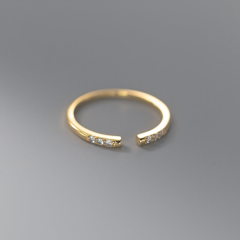 Stapelbarer Gold-Charm-Ring