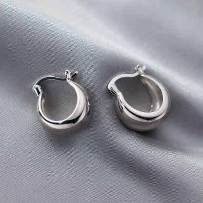 Simple Smooth Circle Hoop Earrings