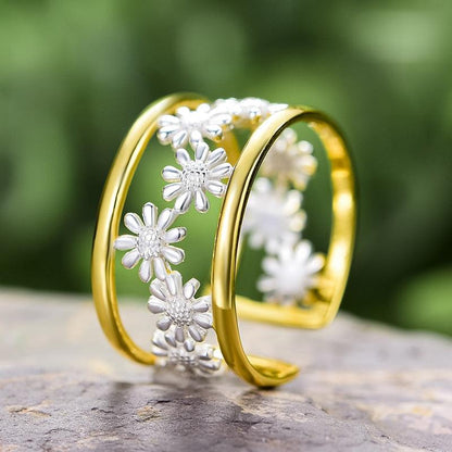 Elegant Little Daisy Flower Rings, 18K Gold 