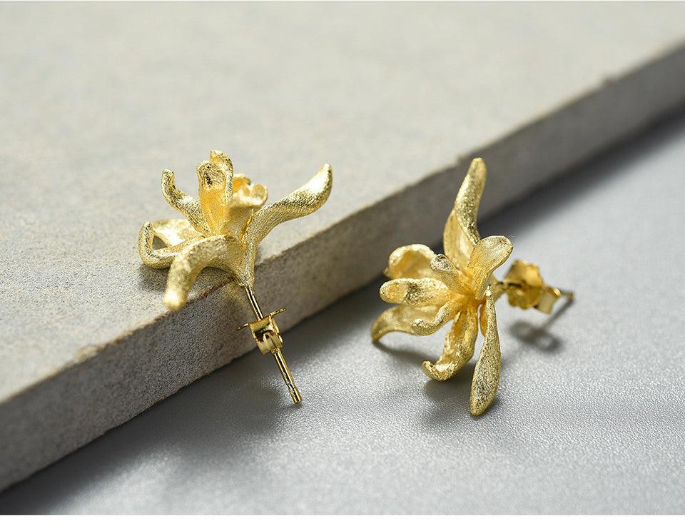 Iris Flower Stud Earring 