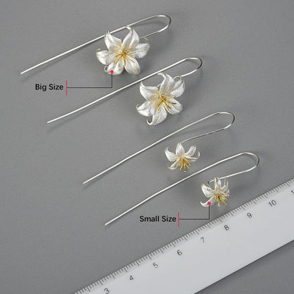 Lily Flower Dangle Earring 