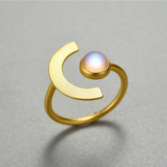 Minimalism Moonstone Ring, 18K Gold 