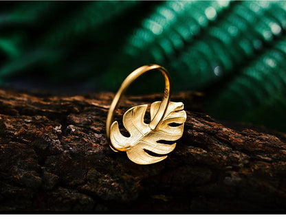 Monstera Leaf Ring 