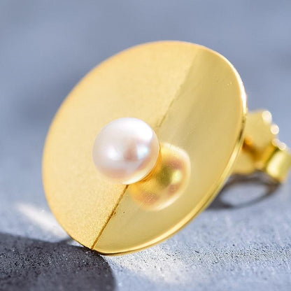 Pearl a Circle Earring 