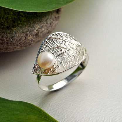 Pearl Leaf Ring 