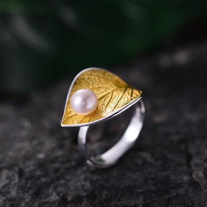 Pearl Leaf Ring 