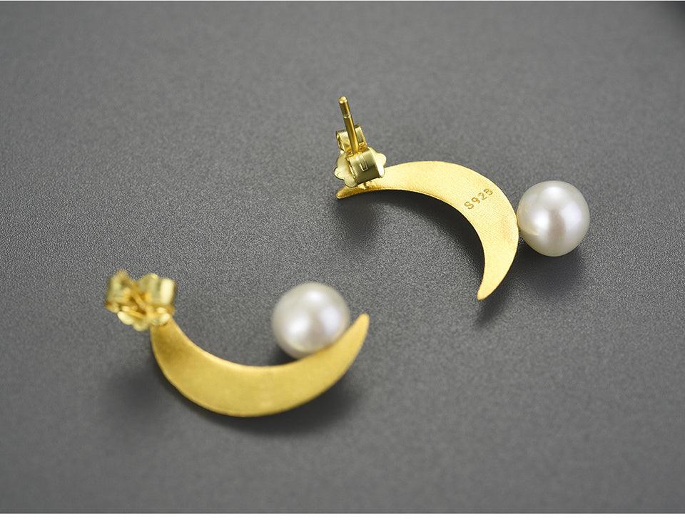 Pearl Moon Earrings 