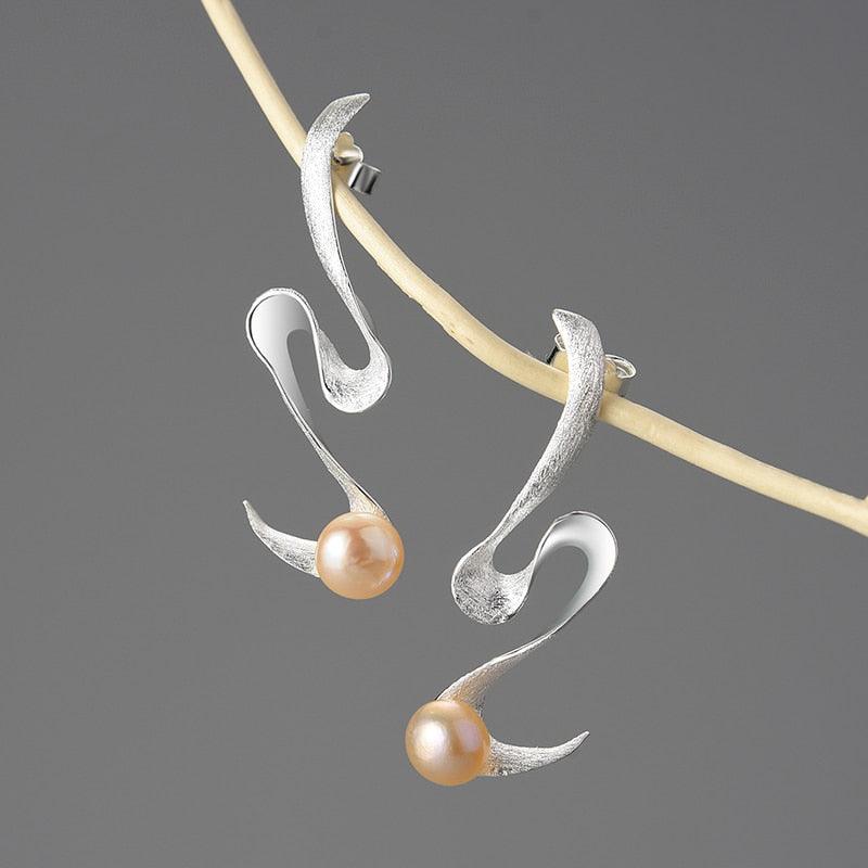 Pearl Spiral Curved Earrings 
