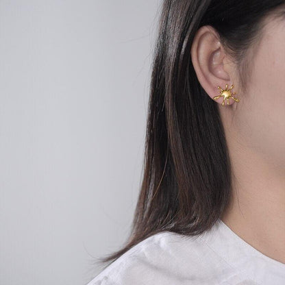 Splashing Metal Stud Earring 