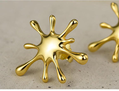 Splashing Metal Stud Earring 