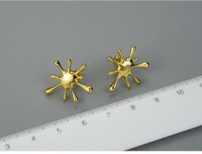 Splashing Metal Stud Earring 