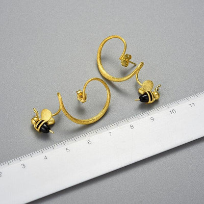 twirl-honey-bee-earring.jpg